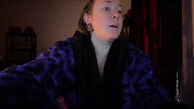 kisicaxx online show from January 2026 07:58:02 AM