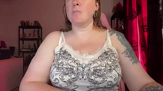 Snapshot of kisicaxx chatting on July 2026 08:56:02 AM kisicaxx online show from July 2026 08:56:02 AM