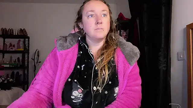 kisicaxx online show from January 2026 04:38:01 AM