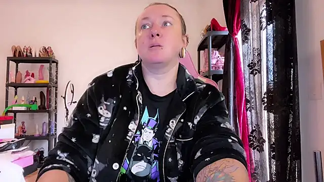 Snapshot of kisicaxx chatting on December 2025 11:09:02 AM kisicaxx online show from December 2025 11:09:02 AM