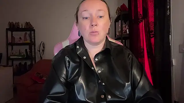 Snapshot of kisicaxx chatting on July 2026 03:31:02 PM kisicaxx online show from July 2026 03:31:02 PM