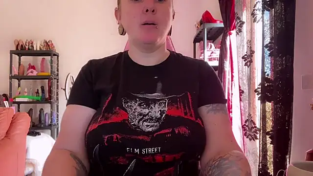 kisicaxx online show from March 2026 09:03:01 AM