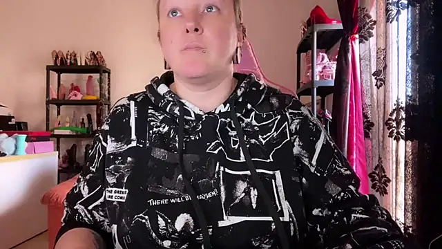 kisicaxx online show from March 2026 02:41:01 PM