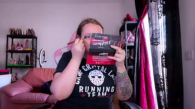 Snapshot of kisicaxx chatting on November 2025 02:22:02 PM kisicaxx online show from November 2025 02:22:02 PM