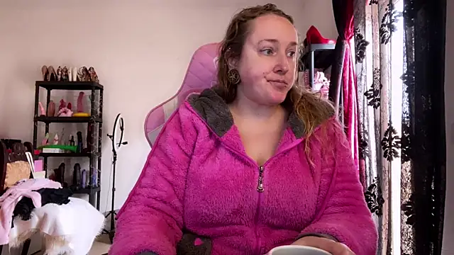 kisicaxx online show from January 2026 11:46:01 AM