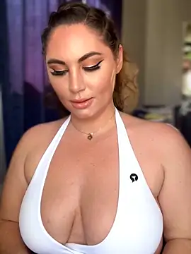 lovely beast online show from March 2026 03:06:01 PM