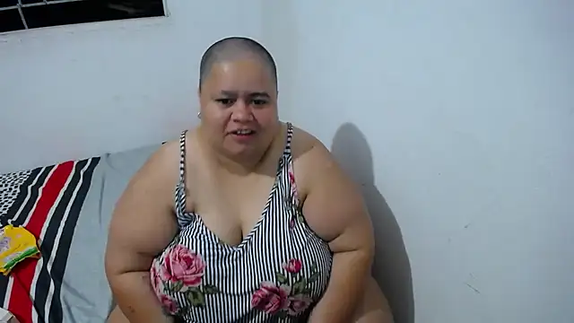 Snapshot of hotlesby4uxxx chatting on January 2026 11:22:02 PM hotlesby4uxxx online show from January 2026 11:22:02 PM