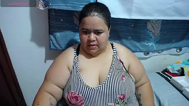 hotlesby4uxxx online show from April 2026 11:45:02 PM