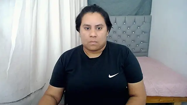 Snapshot of hotlesby4uxxx chatting on December 2024 08:04:01 PM hotlesby4uxxx online show from December 2024 08:04:01 PM