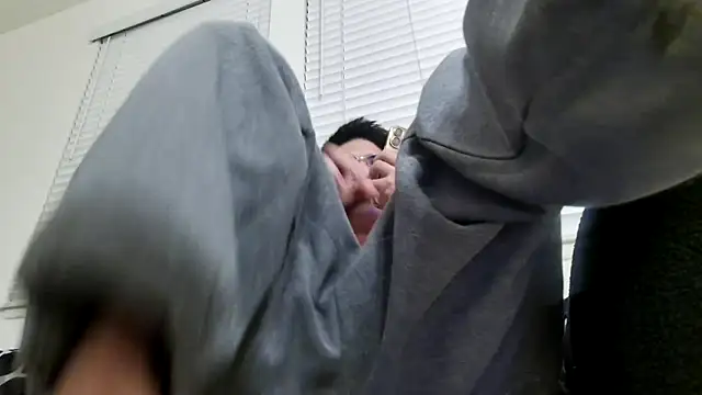 SebastianReiss online show from April 2026 06:31:02 AM