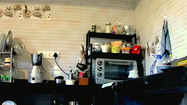 Fun4tipz online show from November 2025 03:06:02 AM