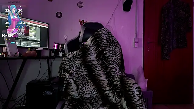 kimberjames84 online show from March 2026 09:29:01 PM