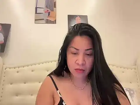 Tightwetholesxx online show from February 2026 01:30:01 PM