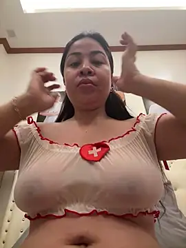 Snapshot of Tightwetholesxx chatting on October 2025 03:07:02 AM Tightwetholesxx online show from October 2025 03:07:02 AM