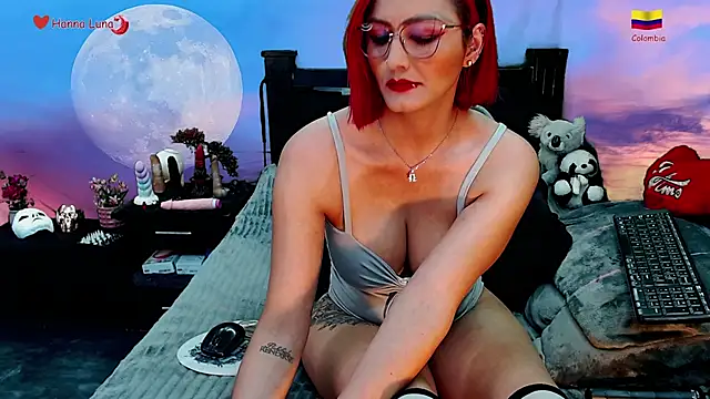 Hanna Luna online show from January 2025 07:46:02 AM