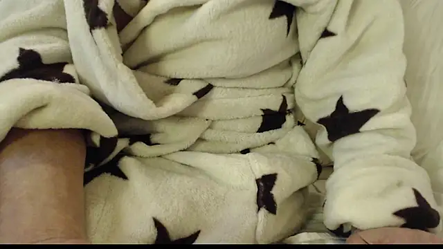 larawet online show from February 2025 05:40:02 PM