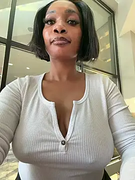   Nessa   online show from March 2026 01:01:04 PM