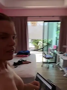 mommyselenafit  online show from May 2026 08:45:02 AM