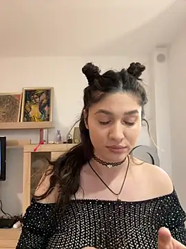 Snapshot of IrisBlues chatting on October 2025 04:29:02 PM IrisBlues online show from October 2025 04:29:02 PM