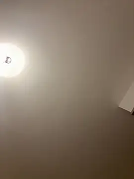 Snapshot of IrisBlues chatting on November 2025 05:28:02 PM IrisBlues online show from November 2025 05:28:02 PM