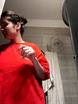 Snapshot of IrisBlues chatting on October 2025 01:37:02 AM IrisBlues online show from October 2025 01:37:02 AM