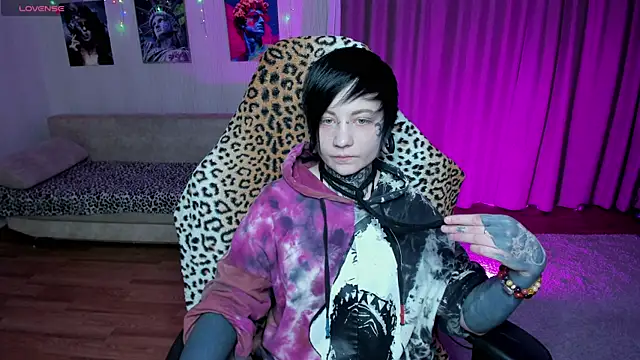 acid trip1l online show from February 2025 08:03:02 PM