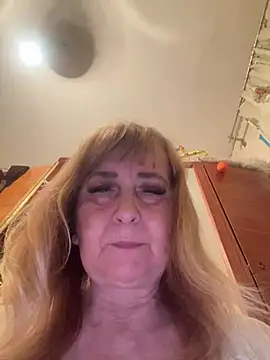 Snapshot of Irina2909@xh chatting on July 2026 09:04:01 PM Irina2909xh online show from July 2026 09:04:01 PM