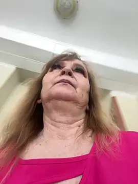 Irina2909xh online show from February 2026 11:18:02 AM