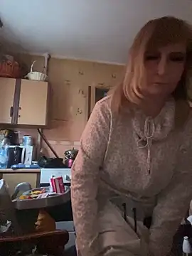 Irina2909xh online show from February 2026 05:18:02 AM