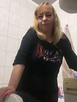 Irina2909xh online show from May 2026 11:24:01 PM