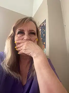Snapshot of Irina2909@xh chatting on June 2026 11:00:02 AM Irina2909xh online show from June 2026 11:00:02 AM