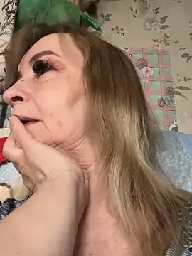 Irina2909xh online show from April 2026 07:16:02 AM