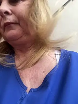 Irina2909xh online show from March 2026 11:21:02 AM