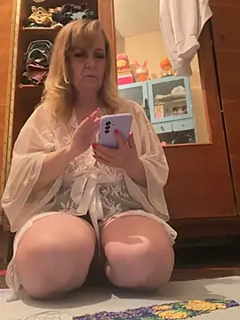Irina2909xh online show from May 2026 09:14:02 PM