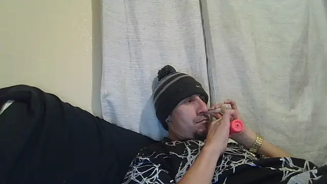 OscarbidD661 online show from May 2026 08:50:02 AM