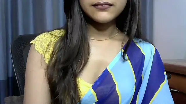 Snapshot of selen_5 chatting on February 2025 07:31:02 PM selen 5 online show from February 2025 07:31:02 PM