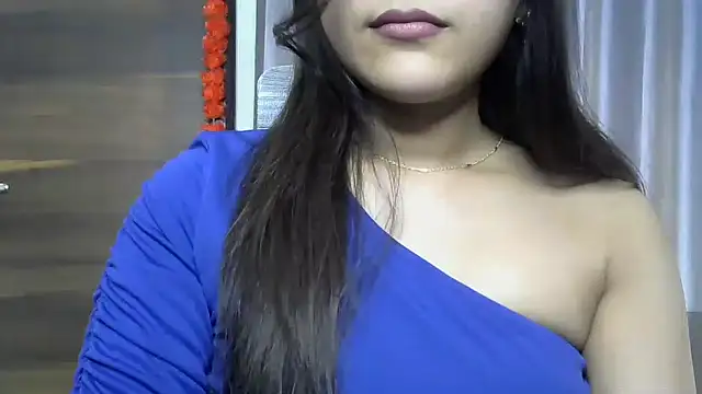 Snapshot of selen_5 chatting on October 2025 06:43:01 PM selen 5 online show from October 2025 06:43:01 PM