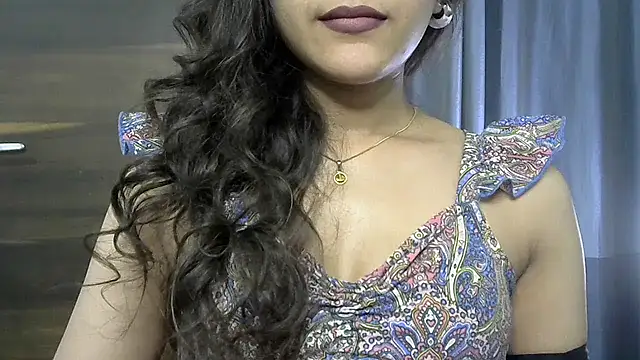 Snapshot of selen_5 chatting on September 2025 06:48:01 PM selen 5 online show from September 2025 06:48:01 PM