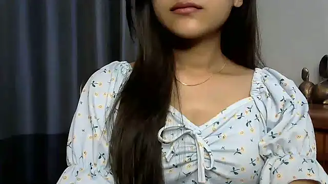 Snapshot of selen_5 chatting on March 2025 06:11:01 PM selen 5 online show from March 2025 06:11:01 PM