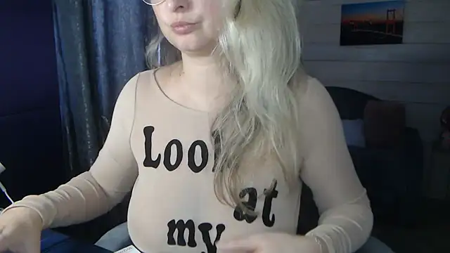 RubiLakros online show from March 2026 11:00:02 AM