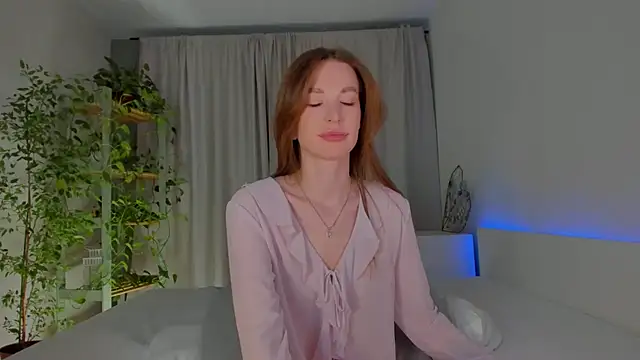 Snapshot of Masha_01 chatting on September 2025 02:23:01 PM Masha 01 online show from September 2025 02:23:01 PM