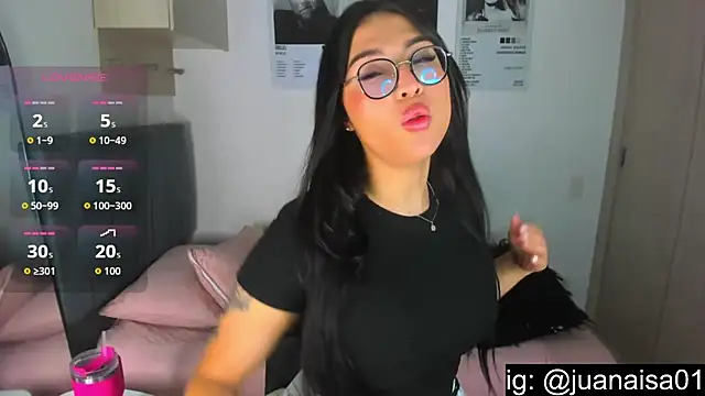 Snapshot of hollyprincess_2 chatting on July 2026 01:58:02 AM hollyprincess 2 online show from July 2026 01:58:02 AM
