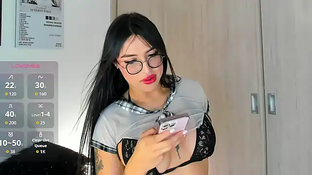 Snapshot of hollyprincess_2 chatting on July 2026 02:57:02 AM hollyprincess 2 online show from July 2026 02:57:02 AM