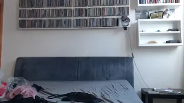 daviixx online show from February 2025 08:50:01 AM