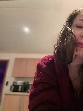 itsCassie online show from March 2026 07:25:02 PM