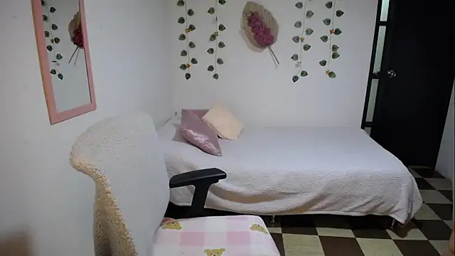 Snapshot of Sofi_5249_ chatting on June 2026 11:45:02 PM Sofi 5249 online show from June 2026 11:45:02 PM