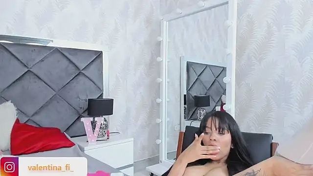 valentina fi online show from February 2025 03:26:01 PM