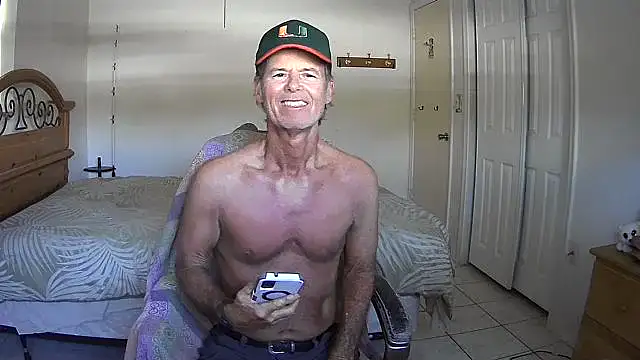 Snapshot of nakeedcowboi65 chatting on February 2026 07:44:01 PM nakeedcowboi65 online show from February 2026 07:44:01 PM