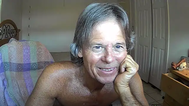 nakeedcowboi65 online show from June 2026 12:04:01 PM