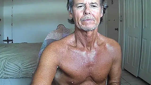 Snapshot of nakeedcowboi65 chatting on April 2026 06:49:02 PM nakeedcowboi65 online show from April 2026 06:49:02 PM